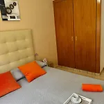 Apartbeach Santa Elena Climatizado Parking Y Junto Playa Capellans *
