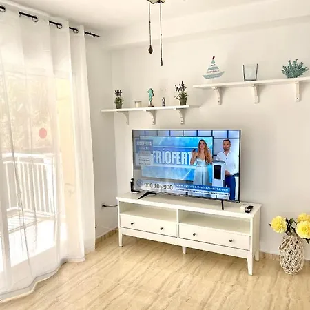 Apartbeach Santa Elena Climatizado Parking Y Junto Playa Capellans Apartment