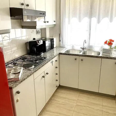 Apartbeach Santa Elena Climatizado Parking Y Junto Playa Capellans Apartment *