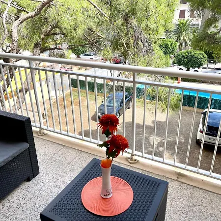 Apartbeach Santa Elena Climatizado Parking Y Junto Playa Capellans Apartment *
